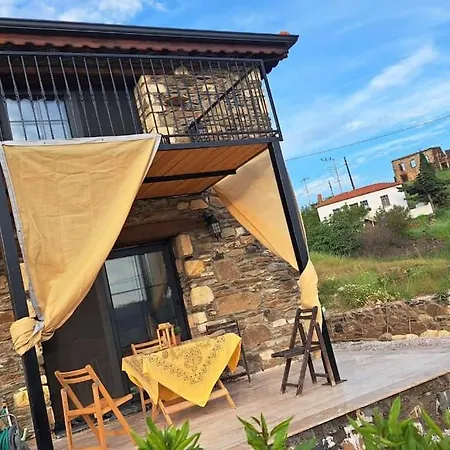 Villa Tarihi Koyde Tas Ev *